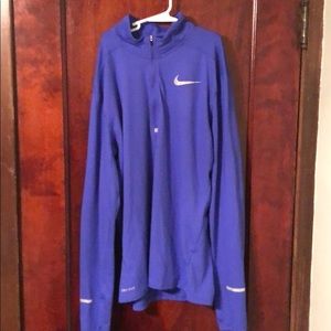 Nike running dri- fit 1/4 zip. Size M